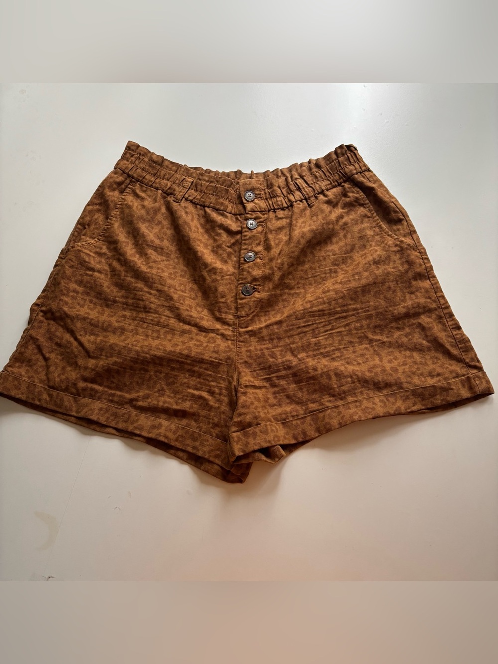 Gap Khakis animal print shorts 14 tall linen cotton blend brown tan leopard